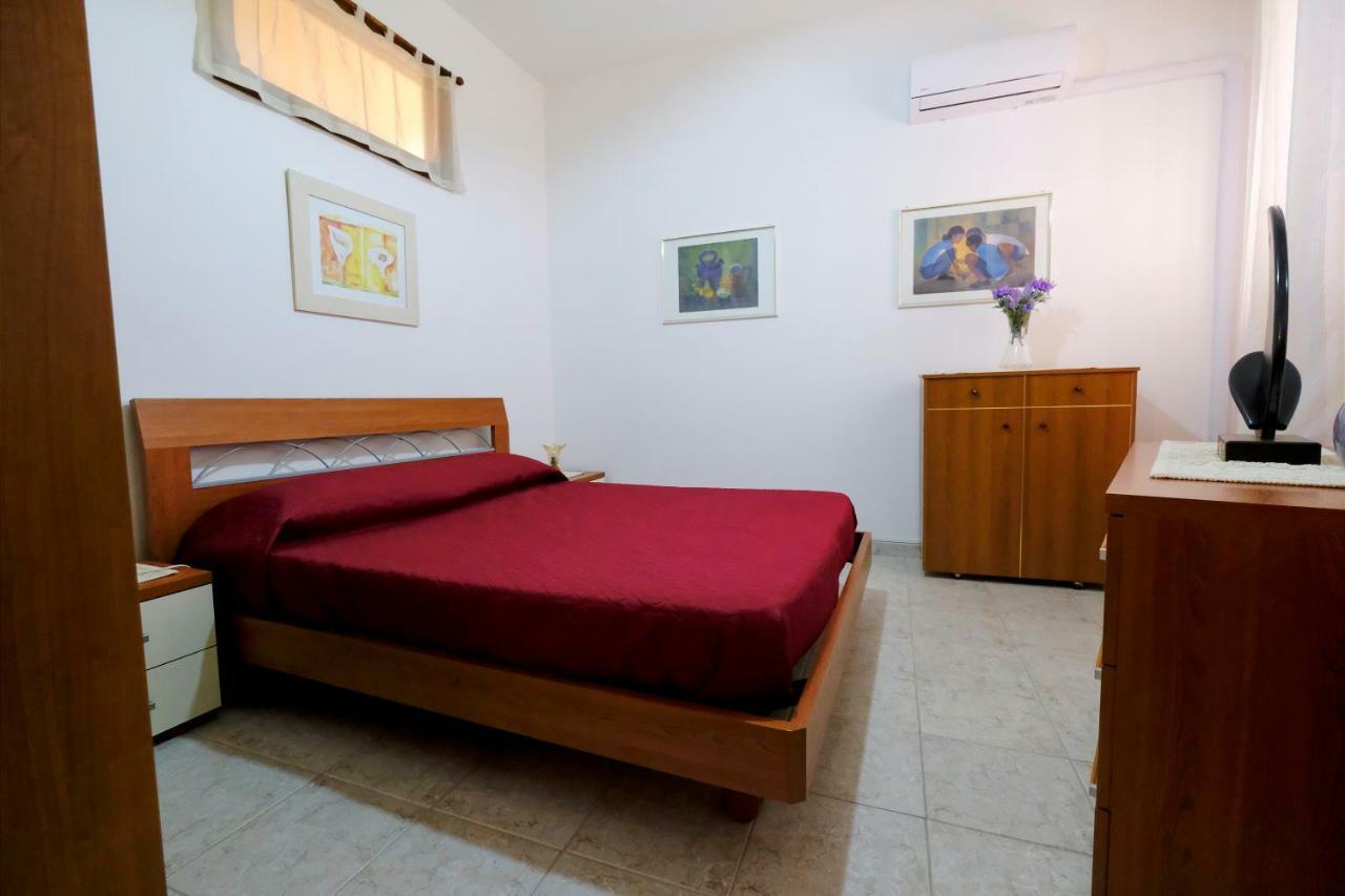 Bed & Breakfast L'Aquilino Iglesias Dış mekan fotoğraf